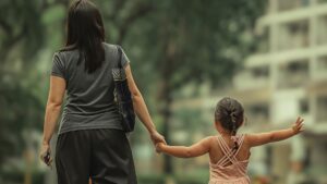 ¿Jornada de trabajo ‘parental responsable’_ Una modalidad para cuidar mejor a los niños